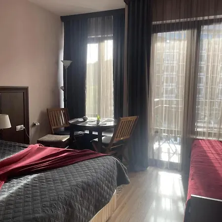 Apartment студио натали в балнеохотел св спас *